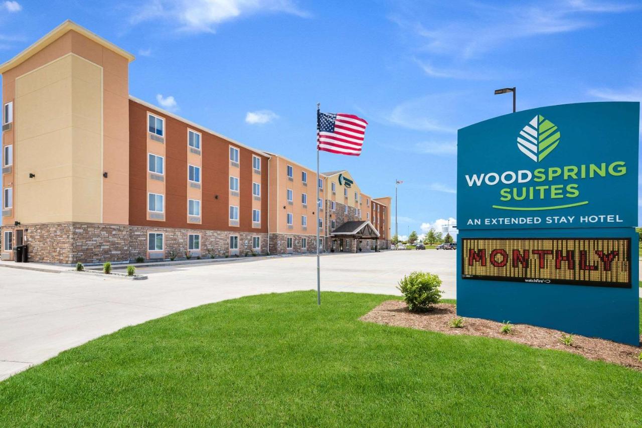 Woodspring Suites Davenport Quad Cities Εξωτερικό φωτογραφία