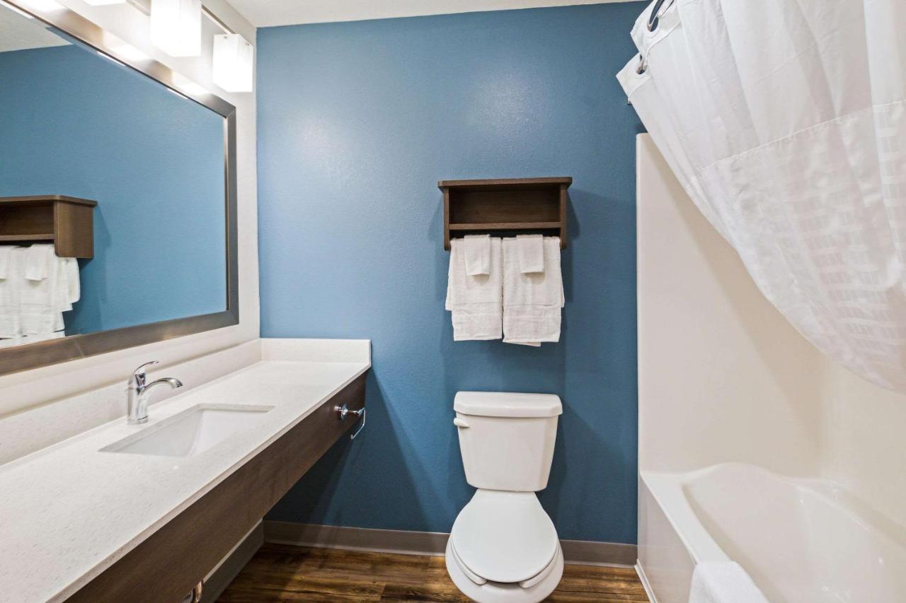 Woodspring Suites Davenport Quad Cities Εξωτερικό φωτογραφία