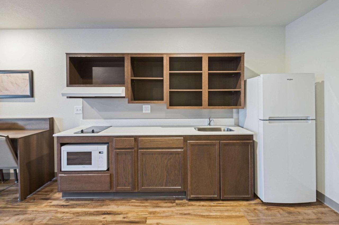 Woodspring Suites Davenport Quad Cities Εξωτερικό φωτογραφία