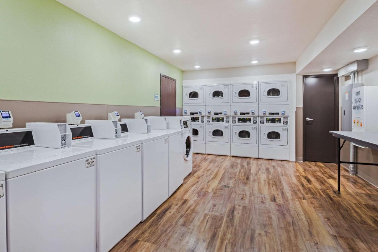Woodspring Suites Davenport Quad Cities Εξωτερικό φωτογραφία
